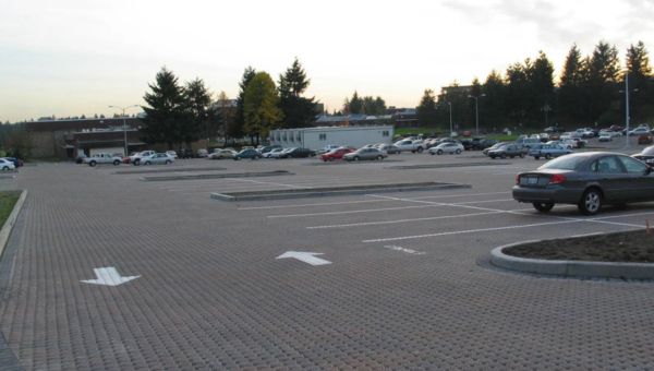 Integrating Permeable Paving into Commercial Parking Lot Maintenance
